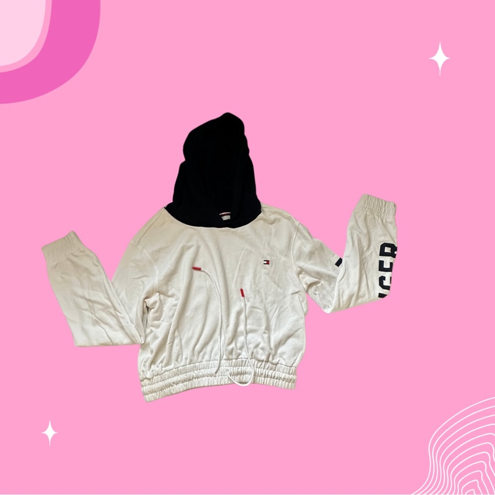 Tommy Hilfiger cropped hoodie